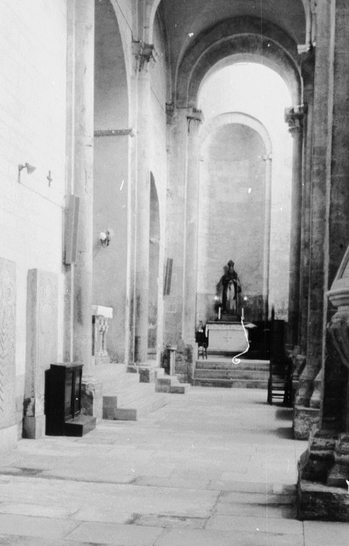 Festa patronale di San Biagio. Note sulla Cappella in Cattedrale e sulla statua lignea.